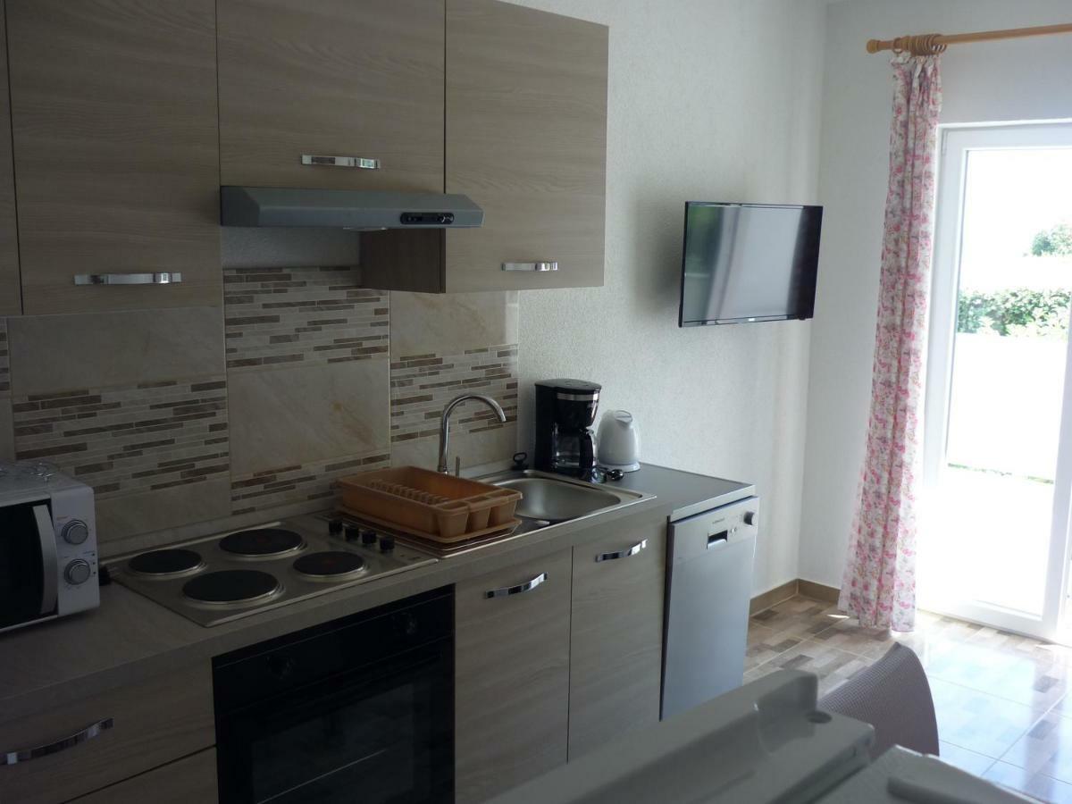 Apartament Apartman Miljenko - Matovica Kampor Zewnętrze zdjęcie